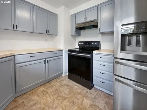 2610 NW Madrona Street Vancouver WA 98665