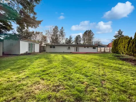 2610 NW Madrona Street Vancouver WA 98665