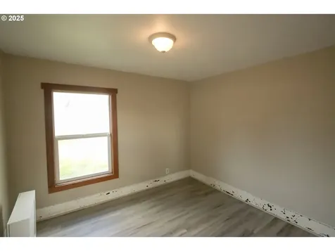 117 N Marple Street Coos Bay OR 97420