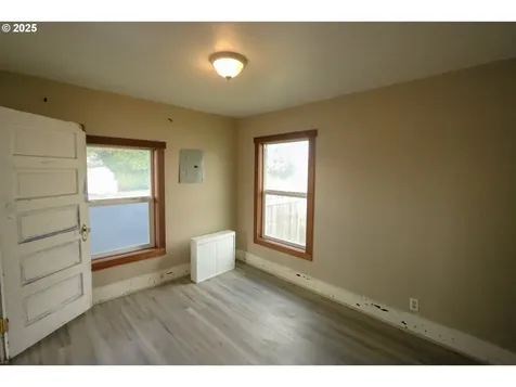 117 N Marple Street Coos Bay OR 97420
