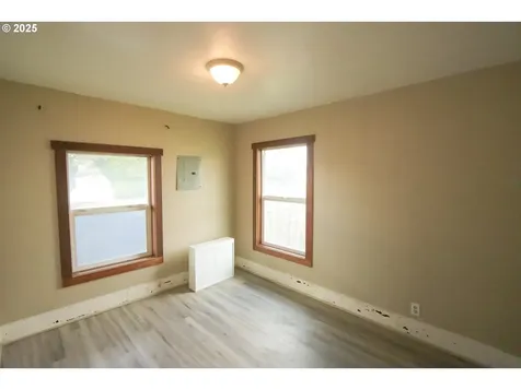 117 N Marple Street Coos Bay OR 97420