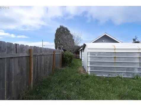117 N Marple Street Coos Bay OR 97420