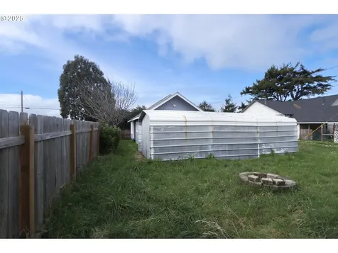 117 N Marple Street Coos Bay OR 97420