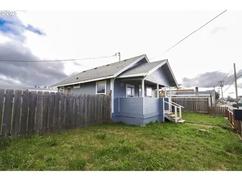 117 N Marple Street Coos Bay OR 97420