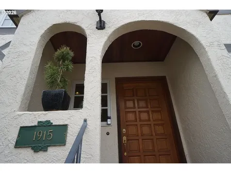 1915 NW Yorkshire Lane Portland OR 97229
