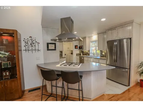 1682 NW Hopper Court Roseburg OR 97471