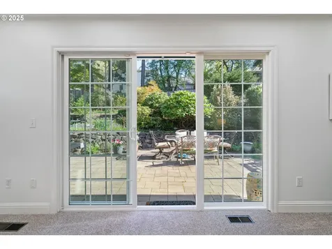 11 El Greco Street Lake Oswego OR 97035