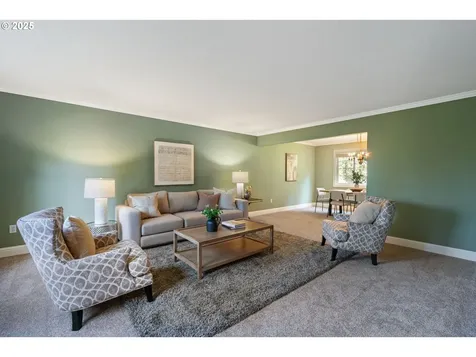 11 El Greco Street Lake Oswego OR 97035