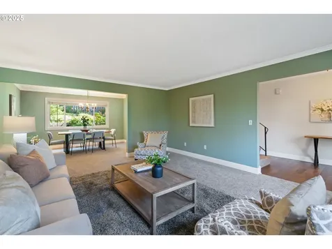 11 El Greco Street Lake Oswego OR 97035