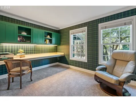 11 El Greco Street Lake Oswego OR 97035