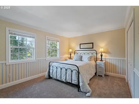 11 El Greco Street Lake Oswego OR 97035