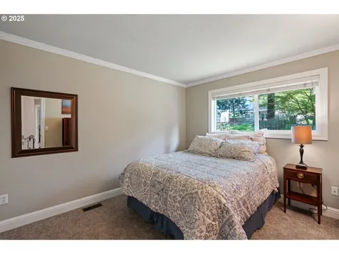 11 El Greco Street Lake Oswego OR 97035
