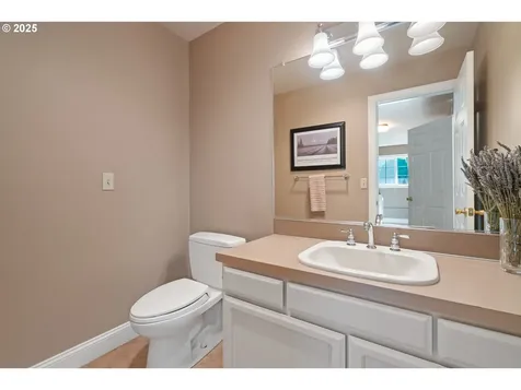 11 El Greco Street Lake Oswego OR 97035