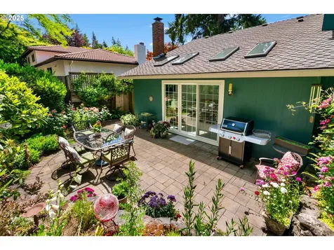 11 El Greco Street Lake Oswego OR 97035