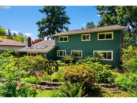 11 El Greco Street Lake Oswego OR 97035