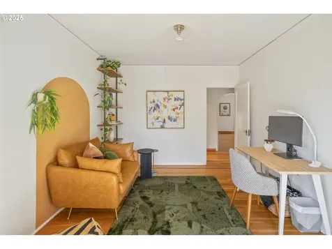 2837 NE 30th Avenue Portland OR 97212