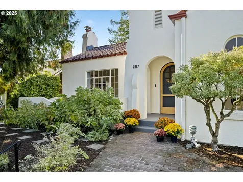2837 NE 30th Avenue Portland OR 97212