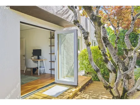 2837 NE 30th Avenue Portland OR 97212