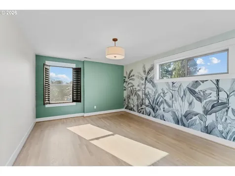 717 NE Beech Street Portland OR 97212