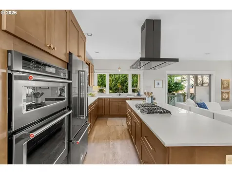 717 NE Beech Street Portland OR 97212