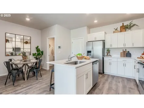 3421 SW Thomas Avenue Gresham OR 97080