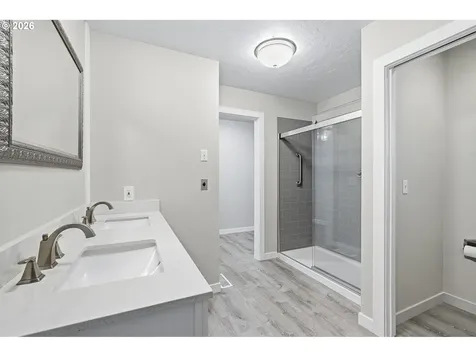 15806 S Lammer Road Oregon City OR 97045