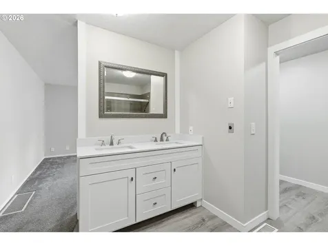 15806 S Lammer Road Oregon City OR 97045
