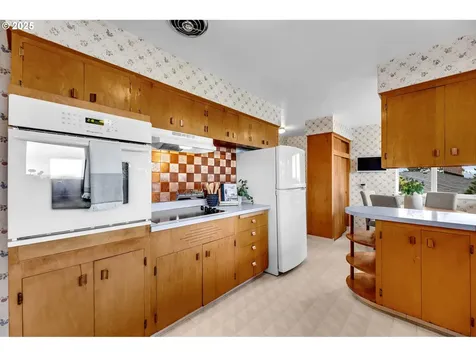 4208 NW Olive Street Vancouver WA 98660