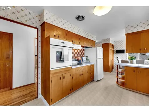 4208 NW Olive Street Vancouver WA 98660