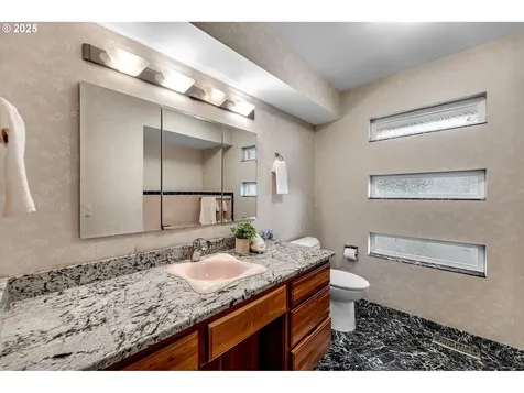 4208 NW Olive Street Vancouver WA 98660
