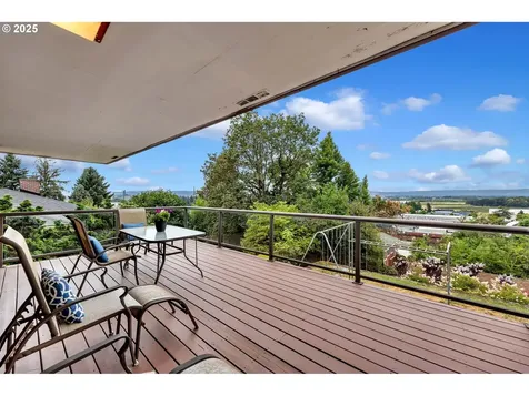 4208 NW Olive Street Vancouver WA 98660