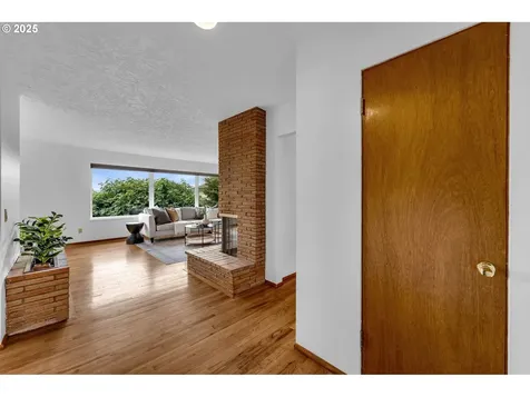 4208 NW Olive Street Vancouver WA 98660