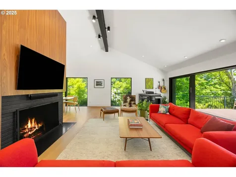 2930 NW Quimby Street Portland OR 97210