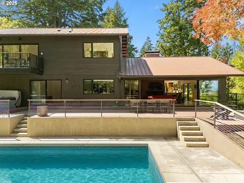 2930 NW Quimby Street Portland OR 97210