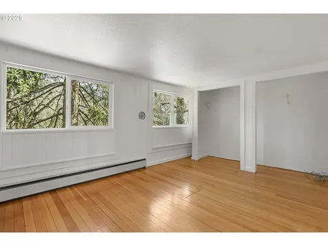 1272 N Main Avenue White Salmon WA 98672