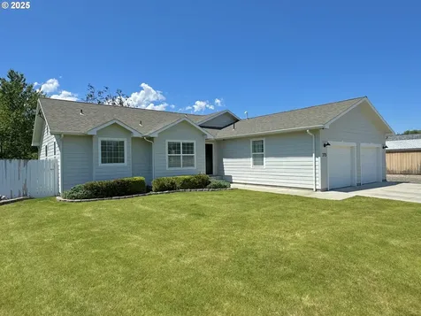 3115 Elm Street Baker City OR 97814