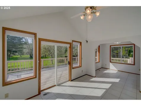 34009 Territory Road Oysterville WA 98641