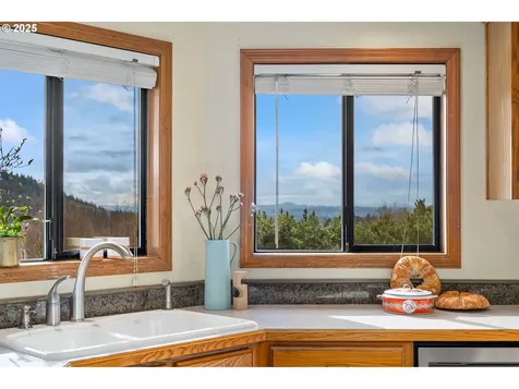 12401 SE 126th Avenue Happy Valley OR 97086