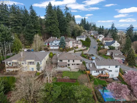 12401 SE 126th Avenue Happy Valley OR 97086