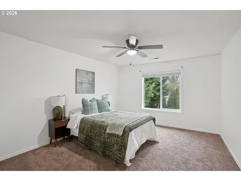1806 NE 177th Avenue Vancouver WA 98684