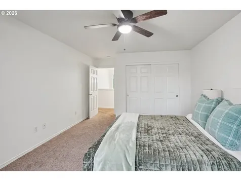 1806 NE 177th Avenue Vancouver WA 98684
