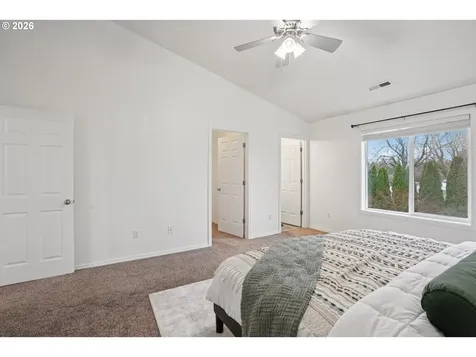 1806 NE 177th Avenue Vancouver WA 98684