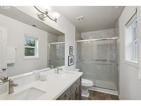1806 NE 177th Avenue Vancouver WA 98684