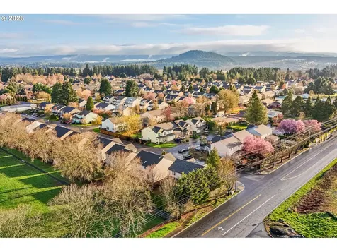1806 NE 177th Avenue Vancouver WA 98684