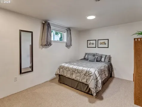 16920 S Howards Mill Road Beavercreek OR 97004