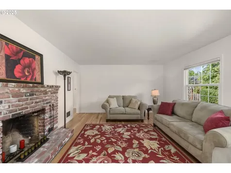 5110 SE Harold Street Portland OR 97206