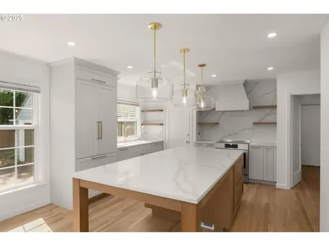 5110 SE Harold Street Portland OR 97206