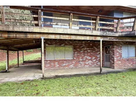 19955 SE Tillstrom Road Damascus OR 97089