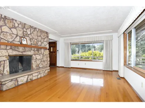 19955 SE Tillstrom Road Damascus OR 97089