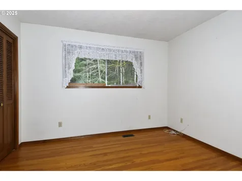 19955 SE Tillstrom Road Damascus OR 97089